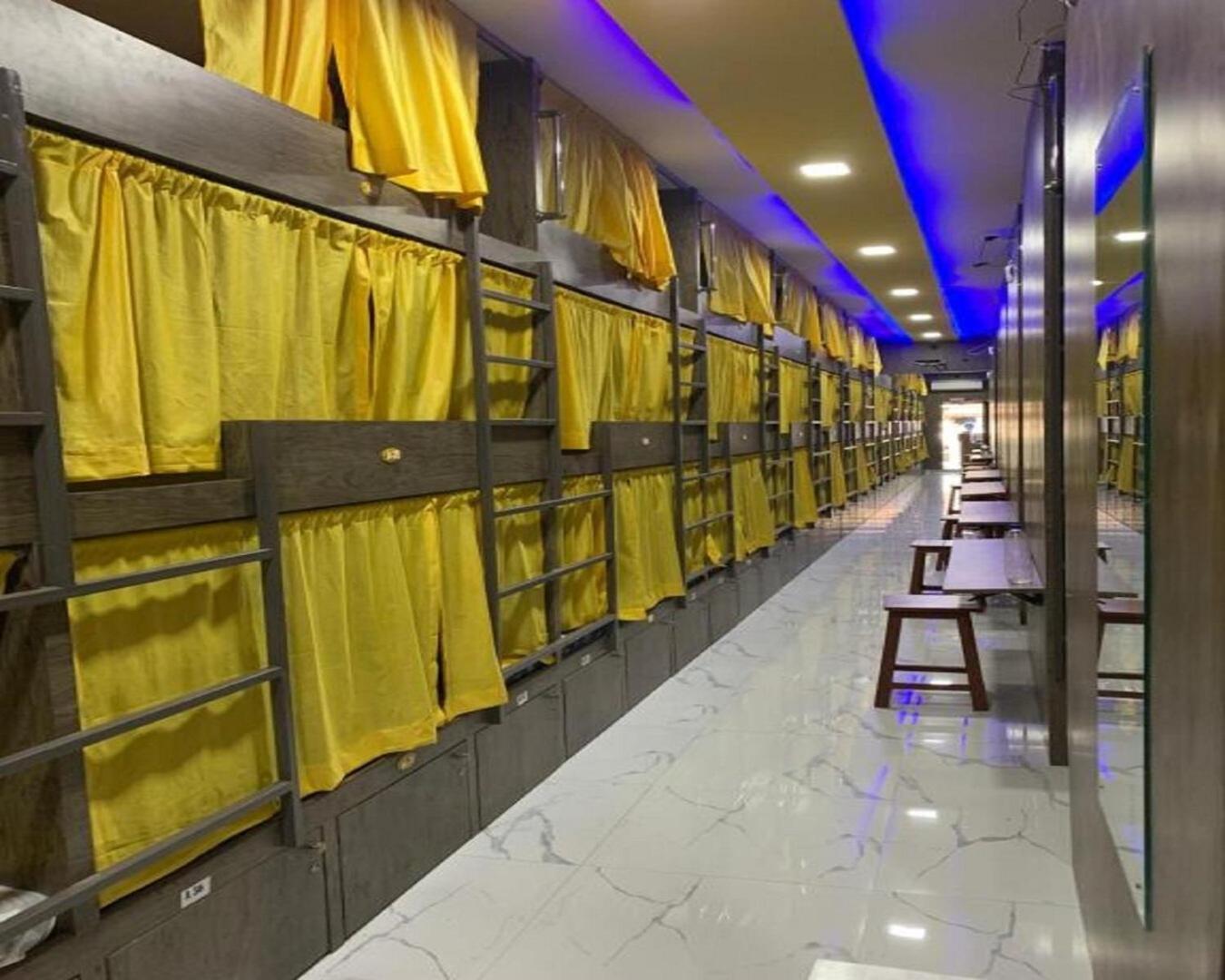 Neenava Dormitory Asalpha Mumbai Exterior photo